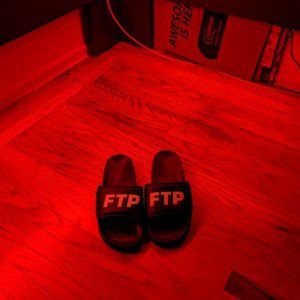 FTP Glow in the Dark Slides